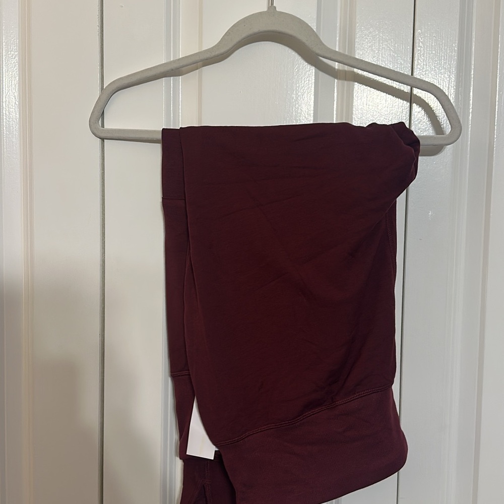 SOLD Livi Active Red Leggings Soft Stretchy Comfort